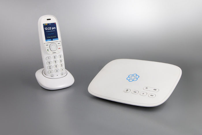 Ooma Telo handset and an Ooma base station