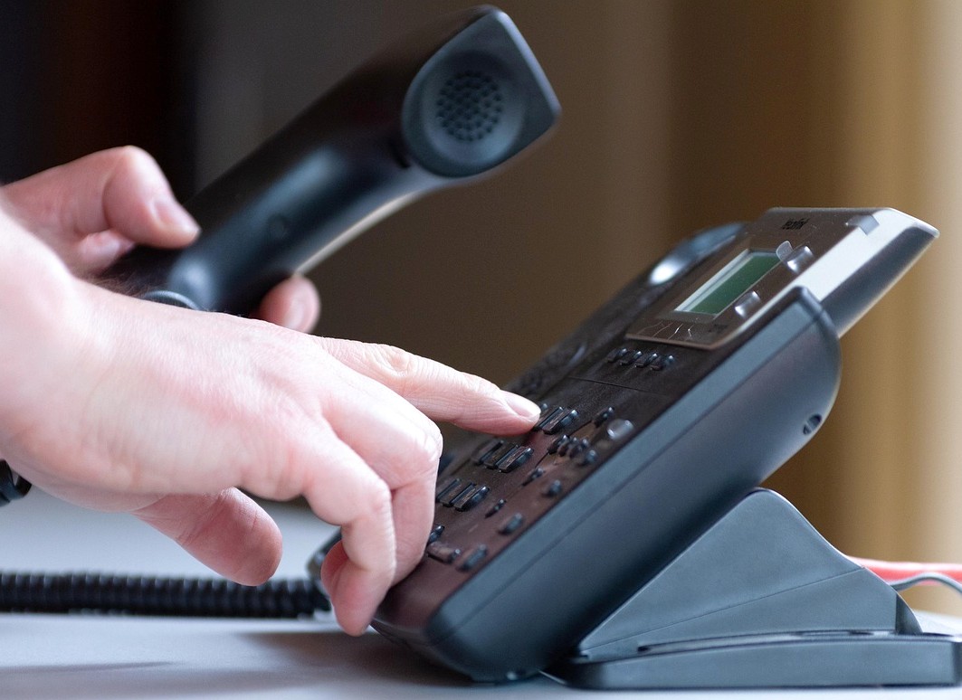 recent post image:Call forwarding: A business guide on how to forward calls